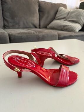 Beira Rio Conforto Brazil Tomato Red Patent Strappy Low Kitten Heel Sandals 60’s